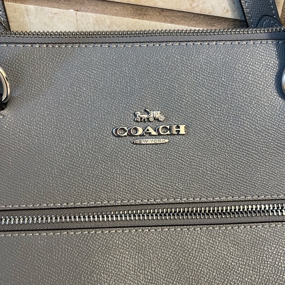 Coach Light Gray Leather Tote Bag💗 - Picture 2 of 11